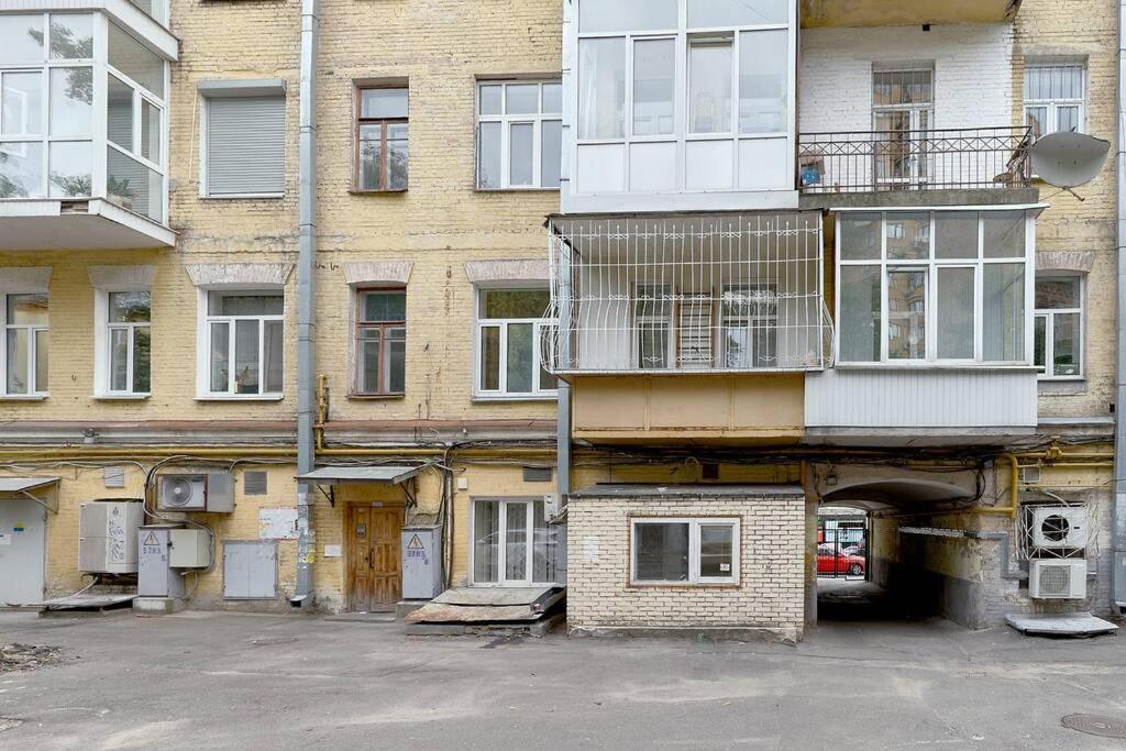 Лофт 100 М2 - Три Раздельных Спальни Улица Бассейная 13 Метро Дворец Спорта 基輔 外观 照片
